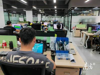 科技引擎再加速 兩家高科技企業(yè)全力恢復(fù)生產(chǎn)經(jīng)營，電子產(chǎn)品研發(fā)火力全開